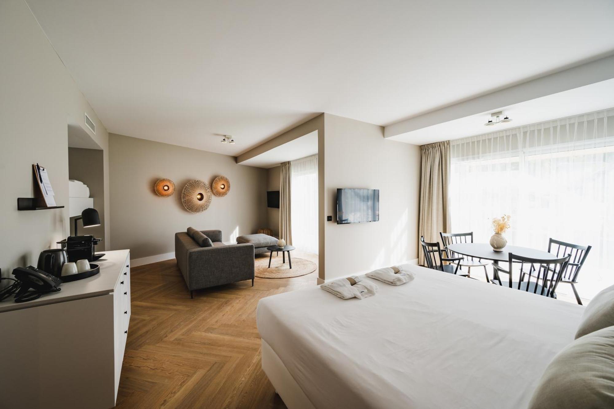 Van Der Valk Hotel Bloom Saint Aygulf Extérieur photo