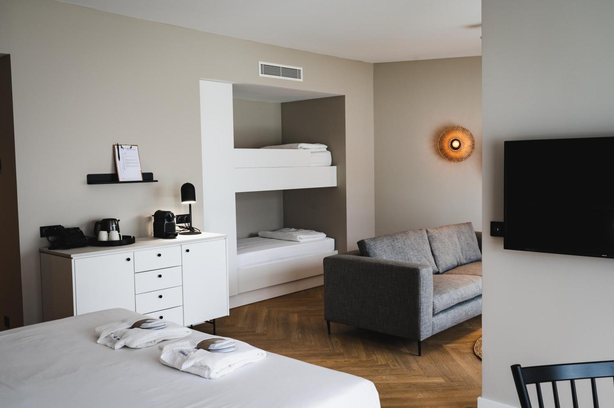 Van Der Valk Hotel Bloom Saint Aygulf Extérieur photo