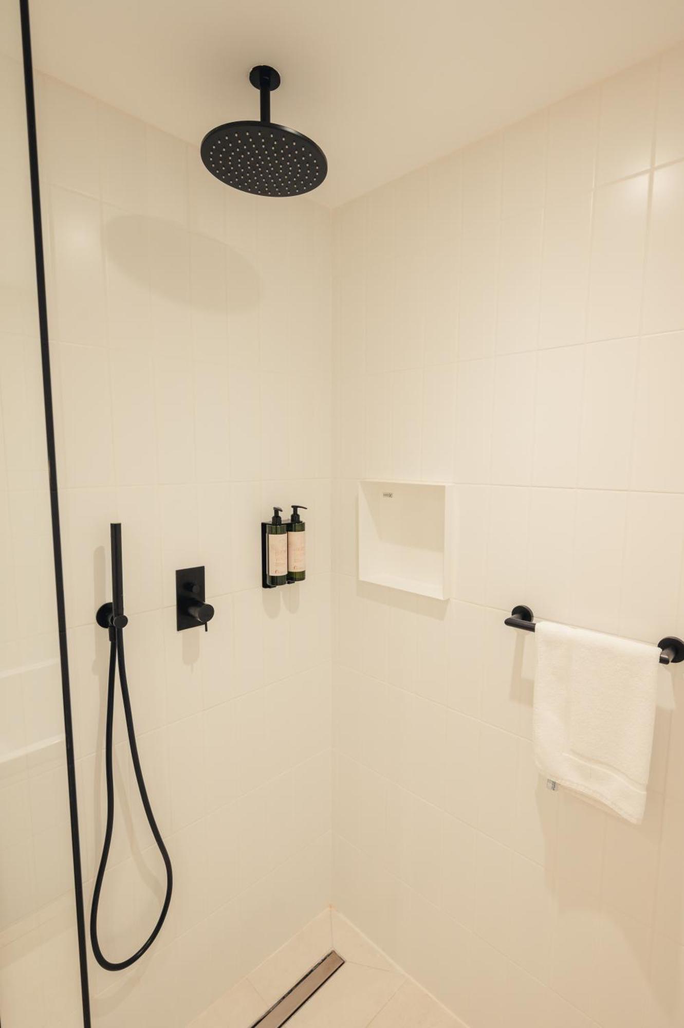 Van Der Valk Hotel Bloom Saint Aygulf Extérieur photo