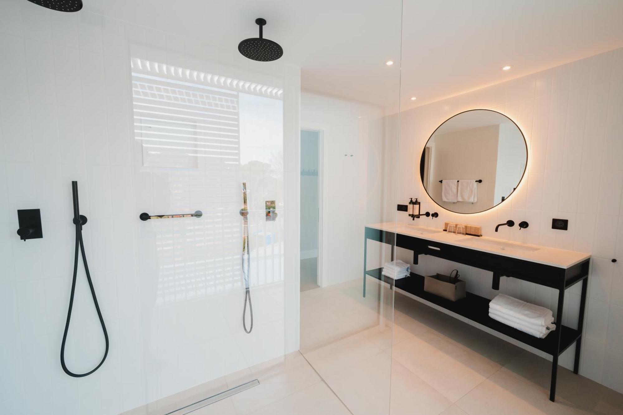 Van Der Valk Hotel Bloom Saint Aygulf Extérieur photo